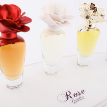 L’expo “Rose Paradise”: l’essenza in 5 fragranze